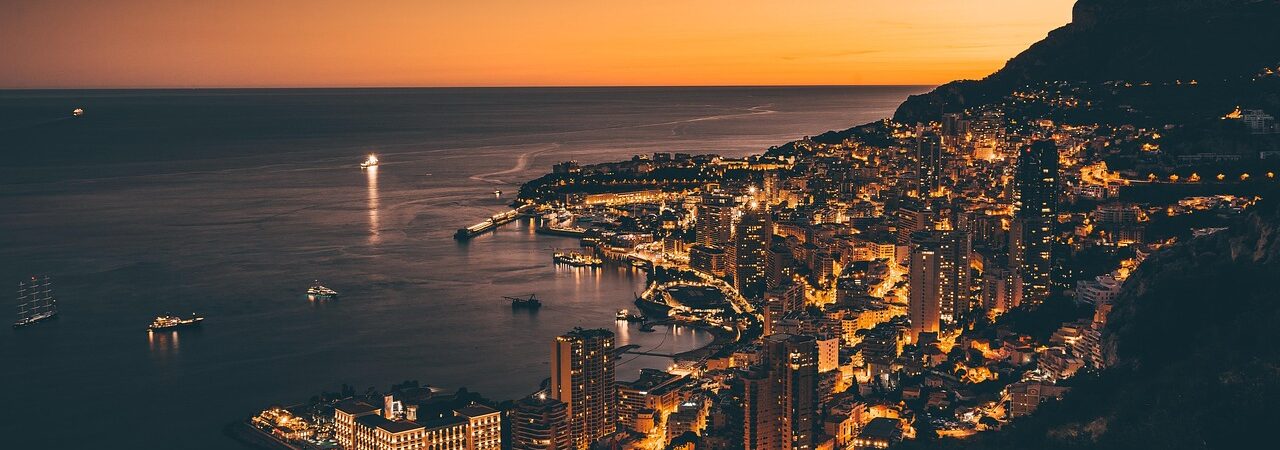 Votre biographe à Monaco, Céline Weissier, écrit votre histoire de A à Z !